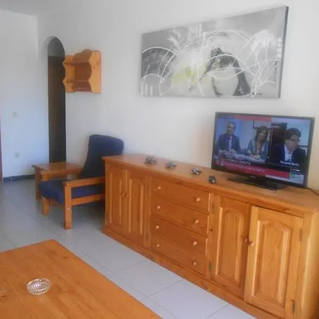 Edificio Tamaris 3* Шерако