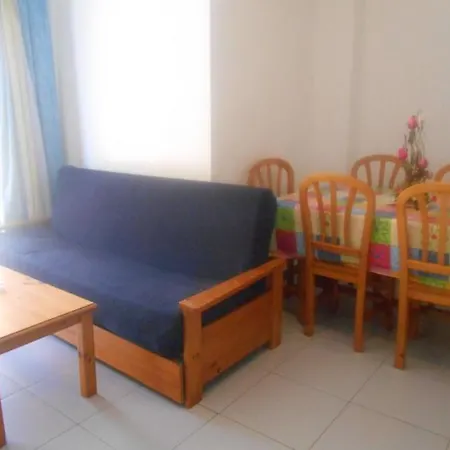 Hotel Edificio Tamaris 3*