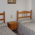 فندق Edificio Tamaris 3*